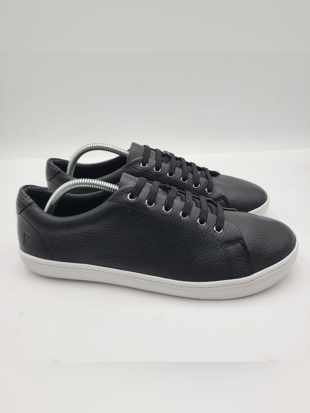 B26 Excellent! Men's BIRCHBURY Bramfords LEATHER Low Profile Casual Shoes sz 10